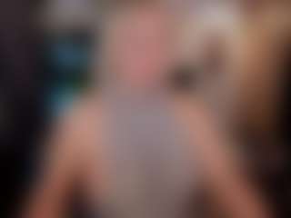 Live cam show with YolandaKiss - Middle Aged on Strip Flash - Live Sex Shows