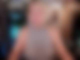 Live cam show with YolandaKiss - Cumface on luckytryst.com