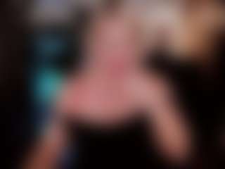 Live cam show with YolandaKiss - Tittyfuck on SinfulBabes