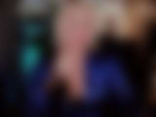Live cam show with YolandaKiss - Blonde Hair Middle Aged on Camsoda