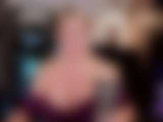 Live cam show with YolandaKiss - Gray Eyes on Camsoda