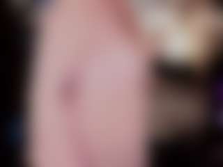 Live cam show with YolandaKiss - Butt Plug on Camsoda
