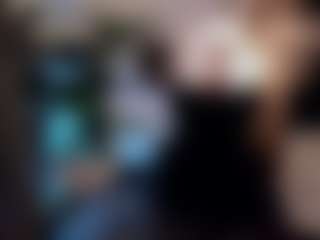 YolandaKiss's Live Sex Cam Show
