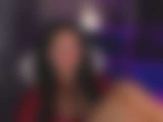 Live cam show with ChristyMia - Glasses on sexylive.show