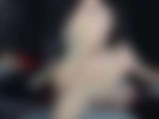 Live cam show with GoddessDarsy - Pegging on crypto-cams