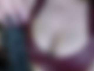Live cam show with GoddessDarsy - Pegging on thefappeningchat.com