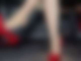 Live cam show with GoddessDarsy - Pegging on liverealitysex.com