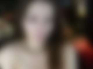 Live cam show with GoddessDarsy - Smoke on Camsoda