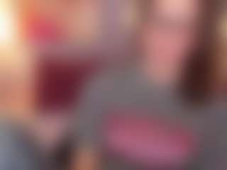 Live cam show with JaneGraceful - Cute on Mixed Magazine Live