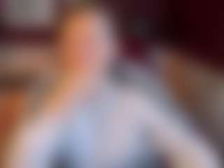 Live cam show with KellyPerfect - White on parknlotfishbdy