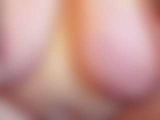 Live cam show with KellyPerfect - Spy on Free Soda