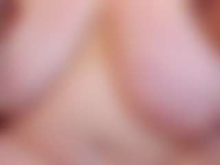 Live cam show with KellyPerfect - Brown Hair on mypornchat.com