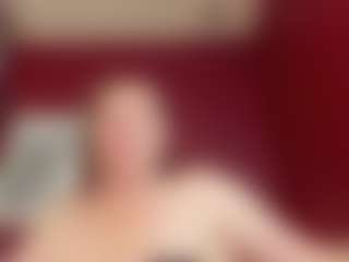 Live cam show with KellyPerfect - Spy on Nude Live Now