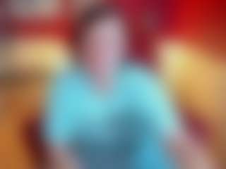 Live cam show with KellyPerfect - Brown Hair on Dolls Live