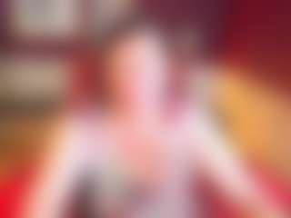 Live cam show with KellyPerfect - Public Mature on hotwifechat.live