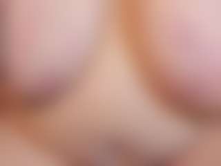 Live cam show with KellyPerfect - Hairy Pussy on sexylive.show