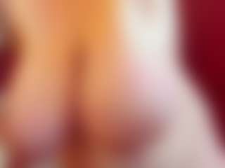 KellyPerfect's Live Sex Cam Show
