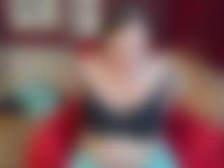 Live cam show with KellyPerfect - Mature on CamwithHer