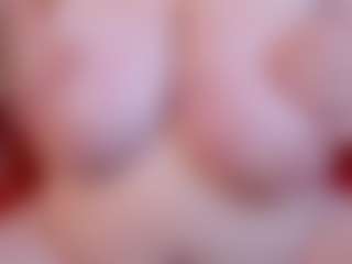 Live cam show with KellyPerfect - Spy Brown Hair on chickslive.net