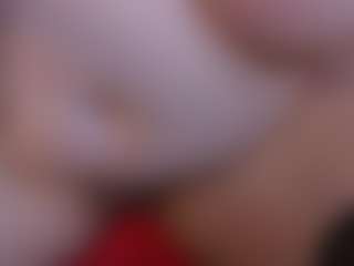 Live cam show with KellyPerfect - Spy Brown Hair on hotwifechat.live