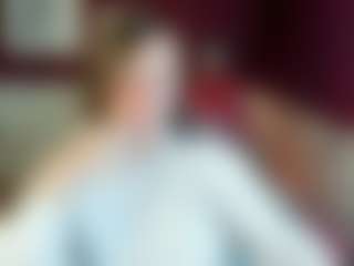 Spettacolo in cam dal vivo con KellyPerfect - Spy su Camsoda