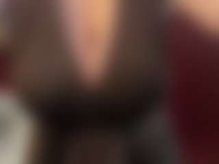 Live cam show with KellyPerfect - Public Mature on dasdasdadada.com