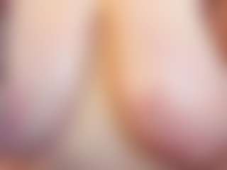 Live cam show with KellyPerfect - BBW Middle Aged on mypornchat.com