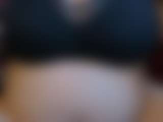 Live cam show with KellyPerfect - Spy Brown Hair on Camming Site