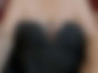 Live cam show with KellyPerfect - Tittyfuck on Camsoda