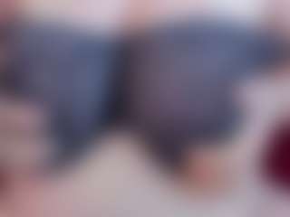 Live cam show with KellyPerfect - Spy Brown Hair on Camsoda