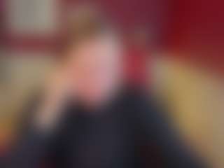 Live cam show with KellyPerfect - Spy on Camsoda
