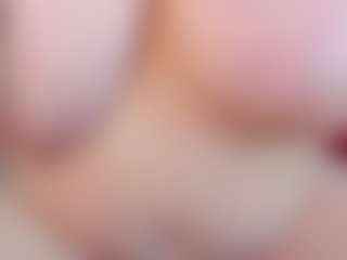 Live cam show with KellyPerfect - Spy Brown Hair on Camsoda