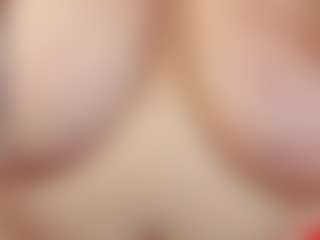 KellyPerfect's Live Sex Cam Show