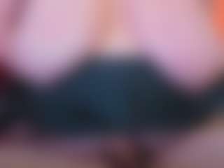 Live cam show with KellyPerfect - Butt Plug on milfzrlive.com