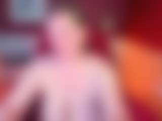 Live cam show with KellyPerfect - Tittyfuck on eurowanks.com
