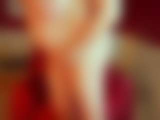 Live cam show with KellyPerfect - Striptease on TottyGirls