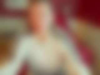 Live cam show with KellyPerfect - Spy on Camsoda