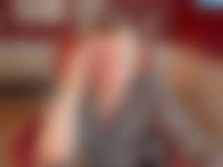 Live cam show with KellyPerfect - Hairy Pussy Brown Hair on TottyGirls