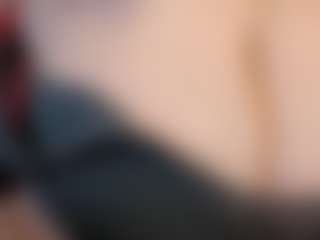 Live cam show with KellyPerfect - Smoke on Camsoda