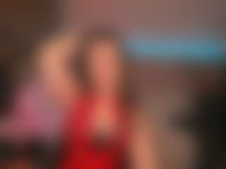 Live cam show with KylieMellow - Nylon on madthumbs