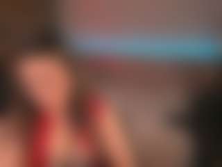 Live cam show with KylieMellow - Highheels on MyBangCams