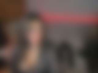 KylieMellow's Live Sex Cam Show