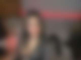 KylieMellow's Live Sex Cam Show
