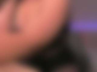 Live cam show with KylieMellow - Findomme on madthumbs