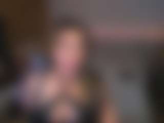 Show de cam en vivo con KylieMellow - Findomme en Camsoda