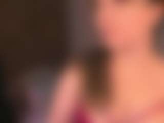 Live cam show with KylieMellow - Femdom on Camversity