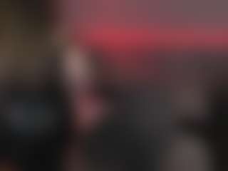 Live cam show with KylieMellow - Findomme on Milfs Live