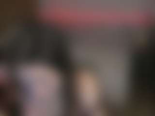 Live cam show with KylieMellow - Highheels on liverealitysex.com