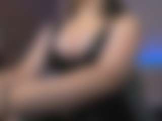 Live cam show with KylieMellow - Findomme on https://playwithruby.com