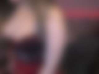 KylieMellow's Live Sex Cam Show